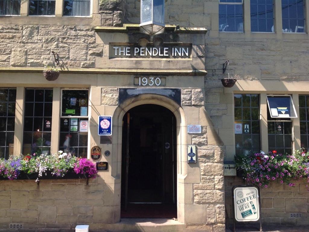 Pendle Inn Barrowford Exterior photo